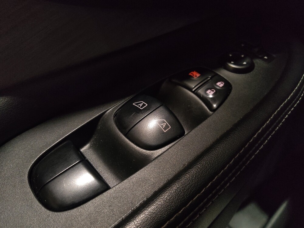 2018 Nissan Murano in Pensacola, FL 32505 - 18110823 27