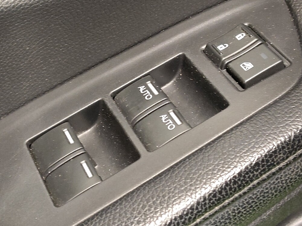 2017 Honda Pilot in Greenville, NC 27834 - 18110826 27