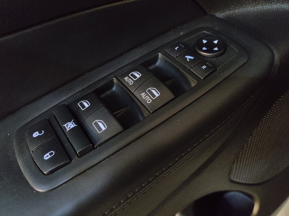 2020 Jeep Grand Cherokee in Columbia, SC 29210 - 18110829 27