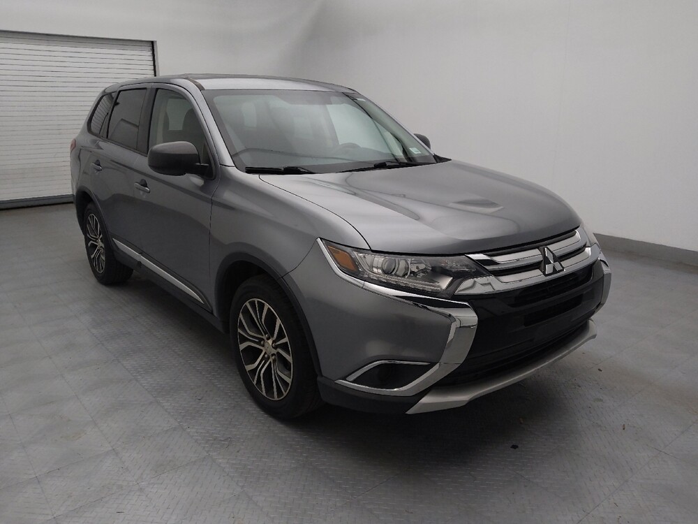 2018 Mitsubishi Outlander in Greenville, SC 29607 - 18110835 14