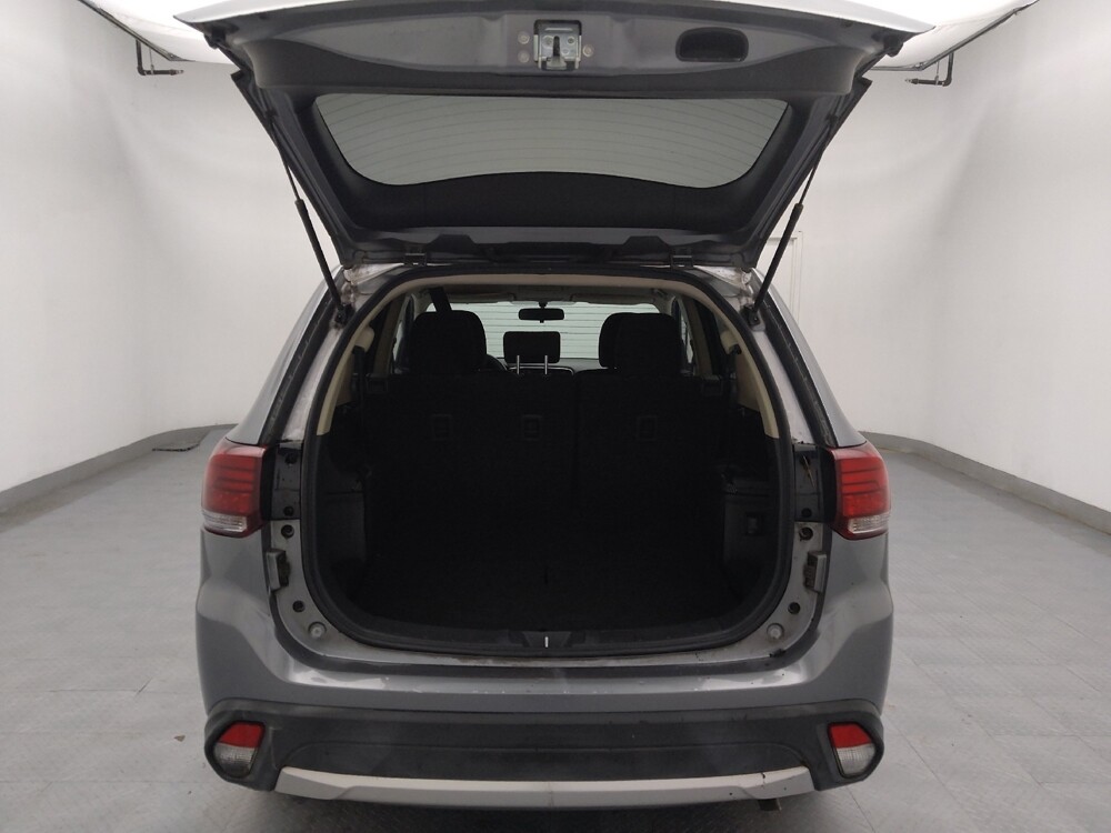 2018 Mitsubishi Outlander in Greenville, SC 29607 - 18110835 29