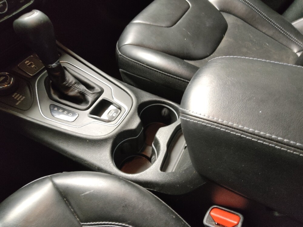 2019 Jeep Cherokee in Columbia, SC 29210 - 18110838 26