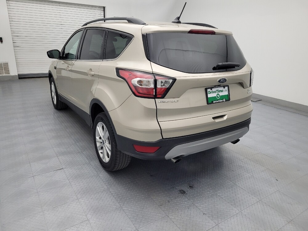 2018 Ford Escape in Conway, SC 29526 - 18110840 5