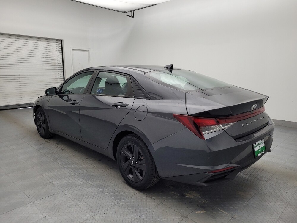 2022 Hyundai Elantra in Conway, SC 29526 - 18110843 5