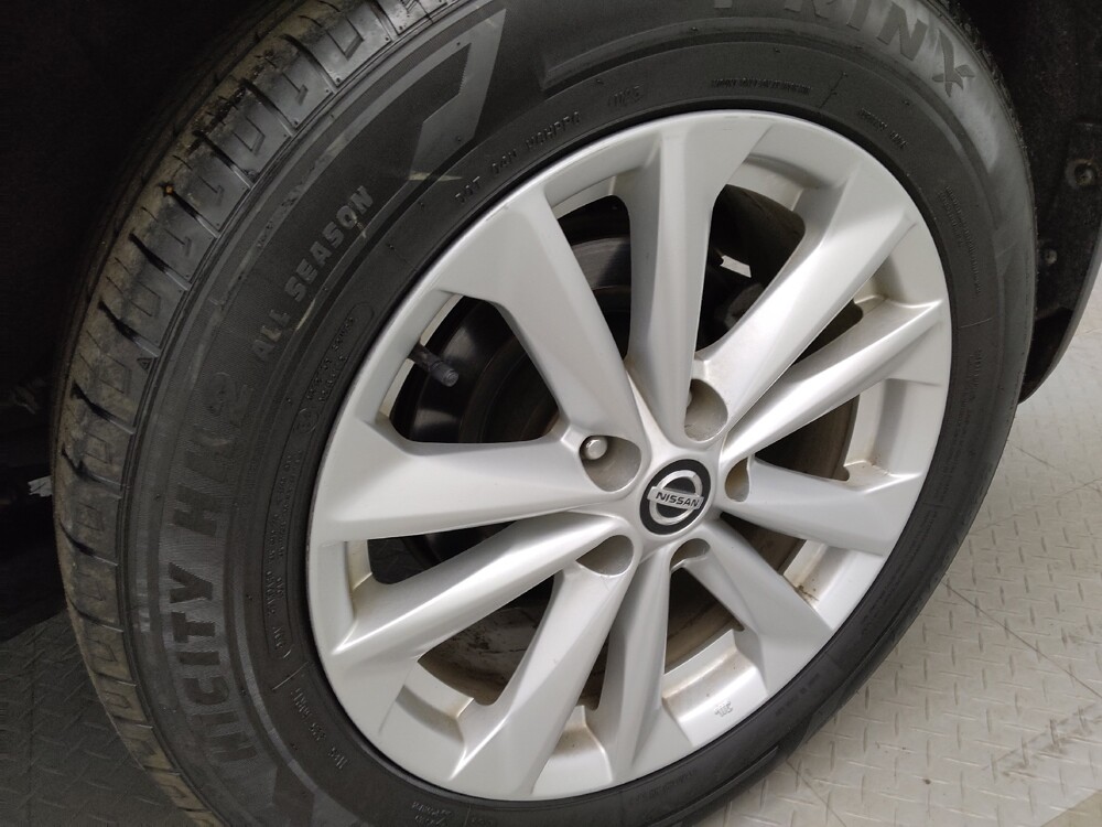 2019 Nissan Rogue Sport in Colorado Springs, CO 80909 - 18110847 31