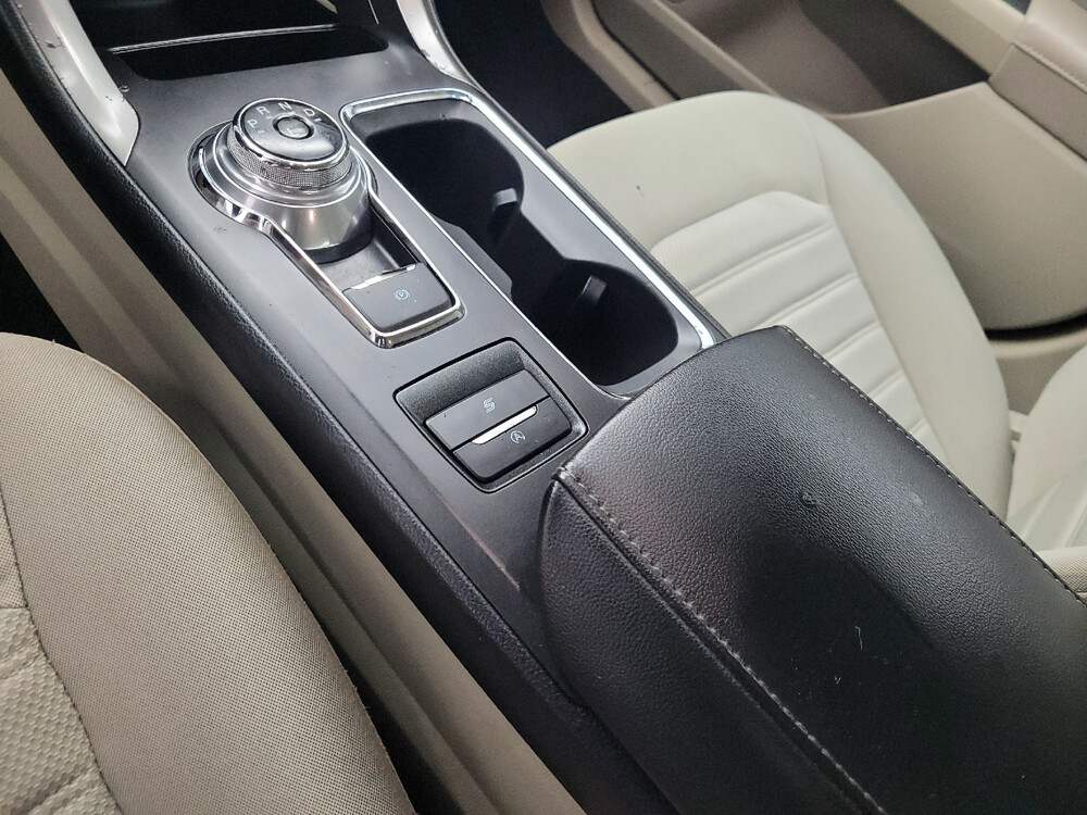 2020 Ford Fusion in Memphis, TN 38115 - 18110850 26