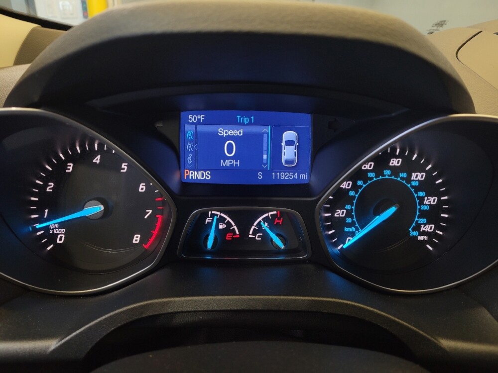 2014 Ford Escape in Cincinnati, OH 45255 - 18110854 23