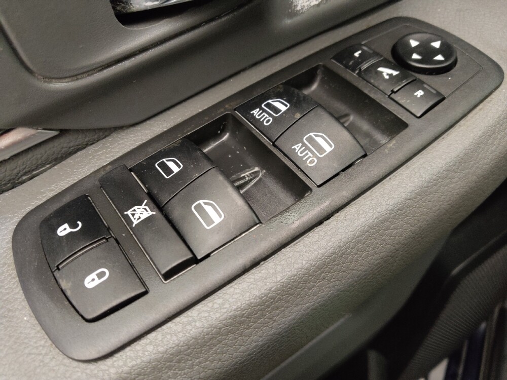 2016 RAM 1500 in Temple, TX 76502 - 18110862 27