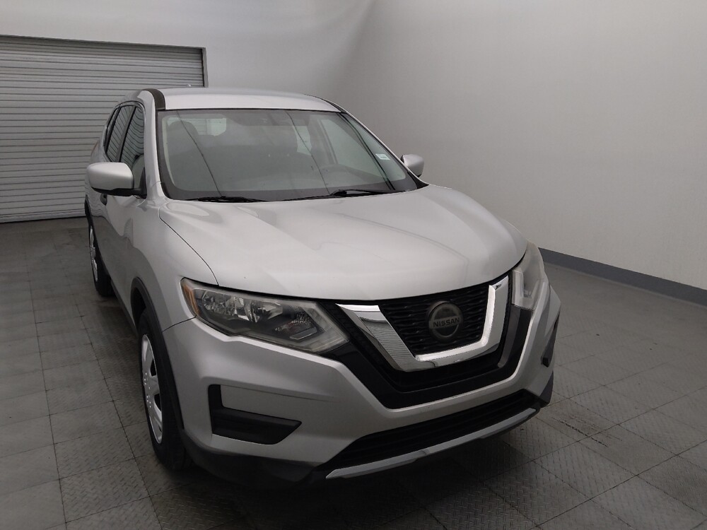 2018 Nissan Rogue in Houston, TX 77060 - 18110874 14