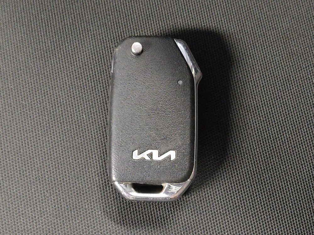 2024 Kia Sportage in Houston, TX 77060 - 18110877 32