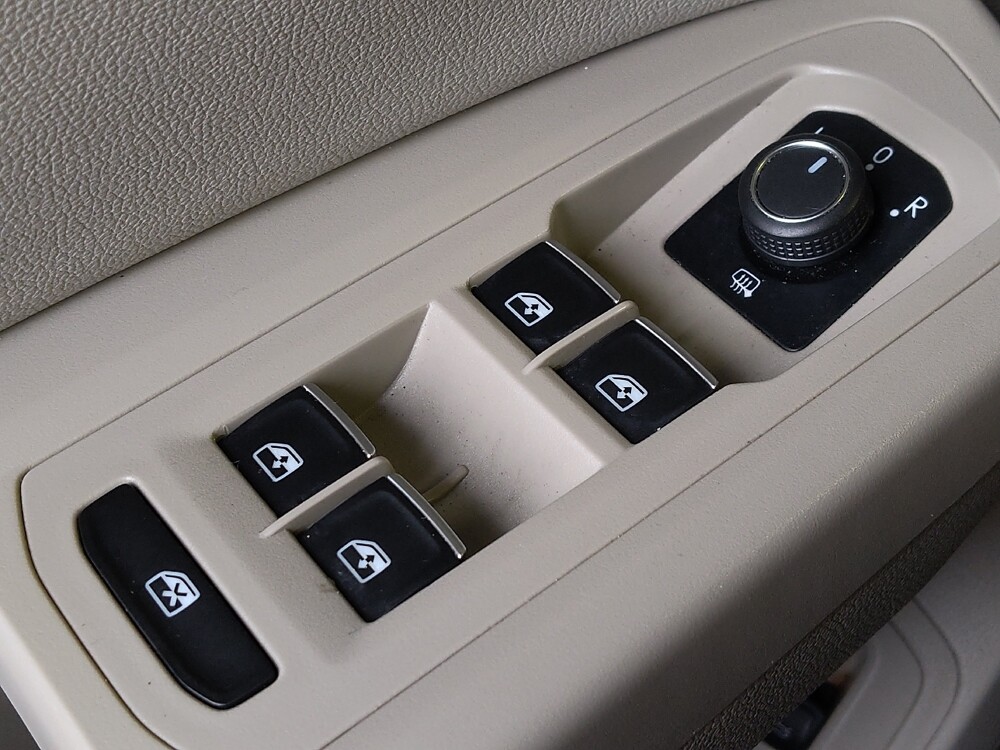 2019 Volkswagen Atlas in Round Rock, TX 78664 - 18110878 27