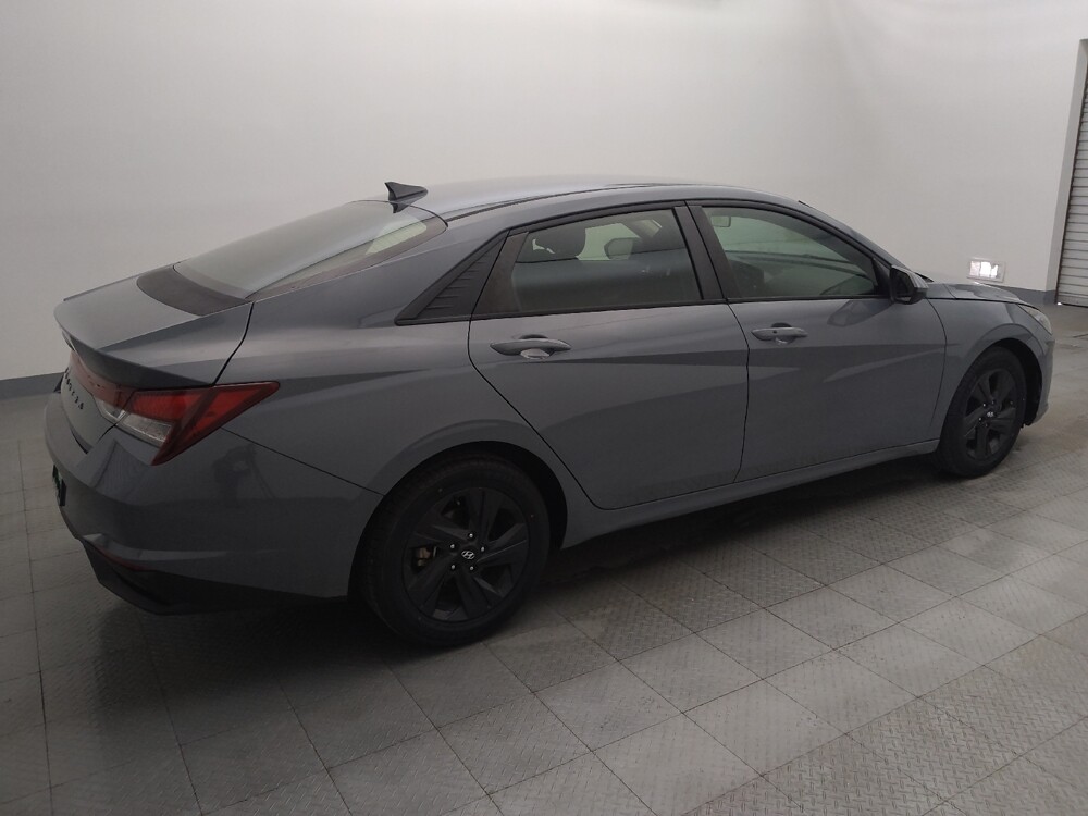 2022 Hyundai Elantra in Metairie, LA 70006 - 18110881 10