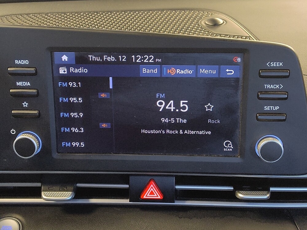 2022 Hyundai Elantra in Metairie, LA 70006 - 18110881 25