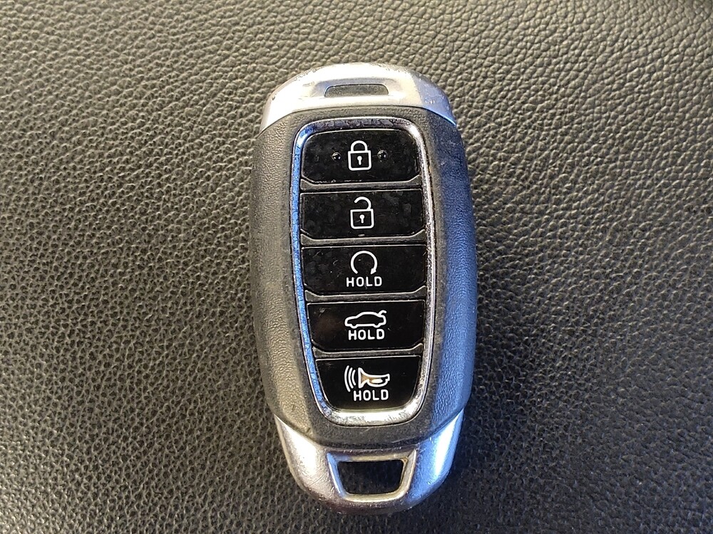 2022 Hyundai Elantra in Metairie, LA 70006 - 18110881 32