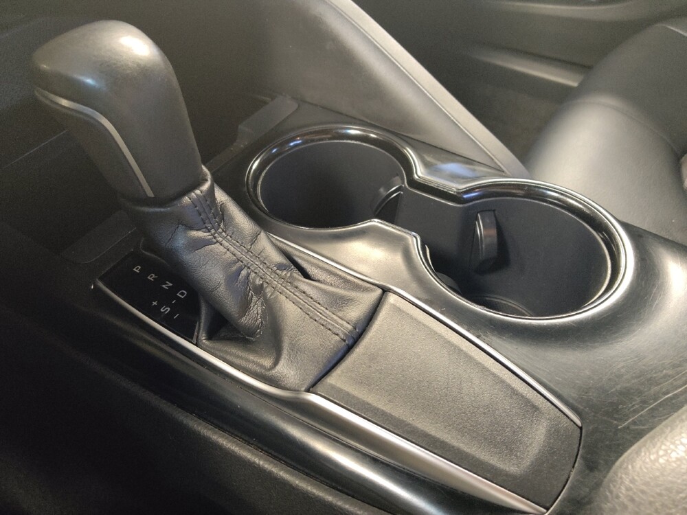 2018 Toyota Camry in San Antonio, TX 78238 - 18110887 26