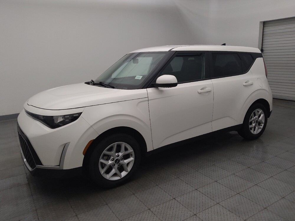 2025 Kia Soul in Houston, TX 77060 - 18110888 2