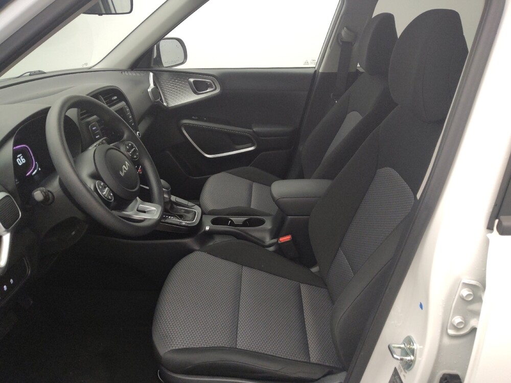 2025 Kia Soul in Houston, TX 77060 - 18110888 17
