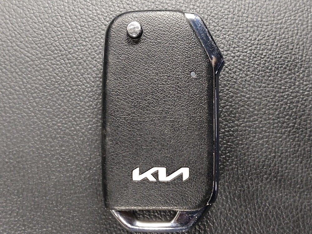 2025 Kia Soul in Houston, TX 77060 - 18110888 32