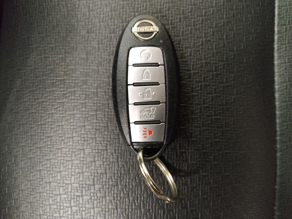 2022 Nissan Rogue in Fairfield, OH 45014 - 18110889 32