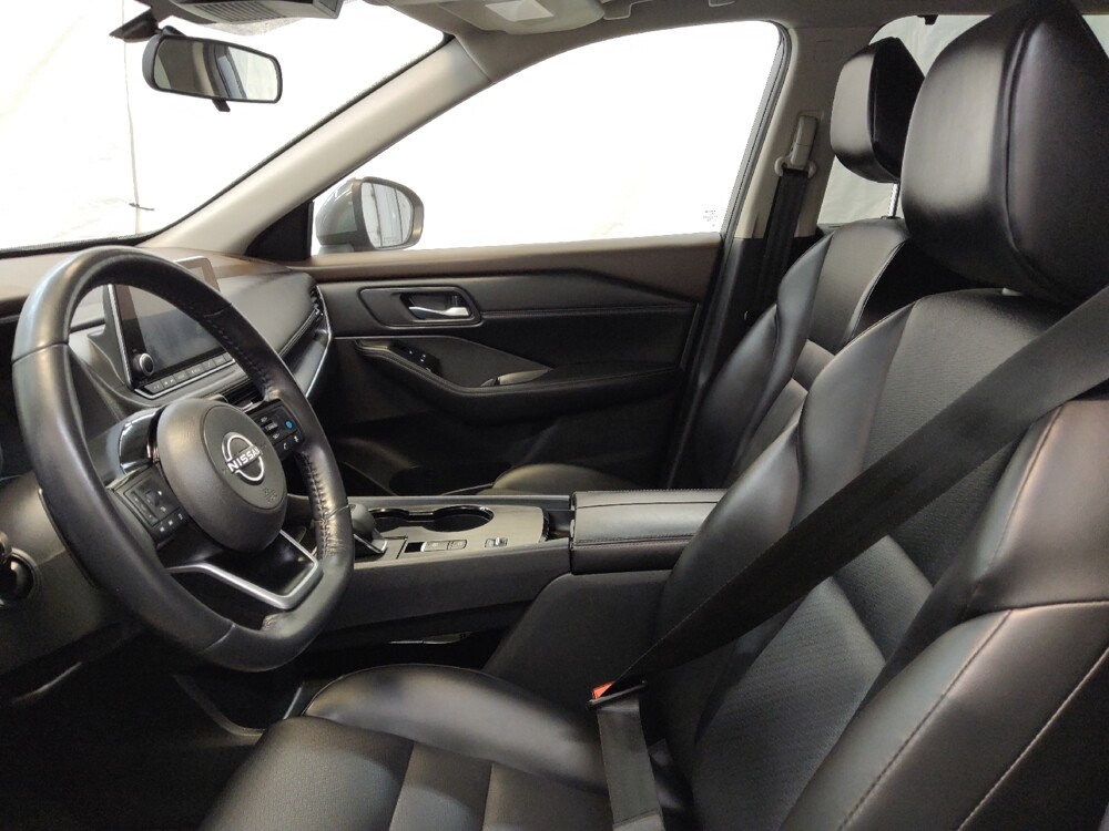 2022 Nissan Rogue in Fairfield, OH 45014 - 18110889 17