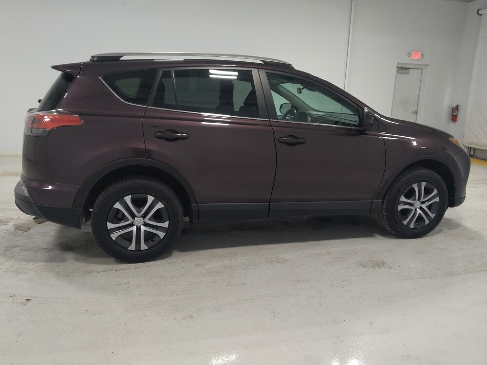 2018 Toyota RAV4 in Columbus, OH 43231 - 18110893 10