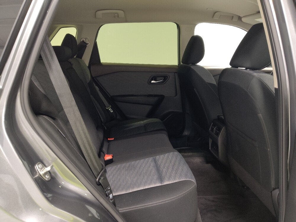 2023 Nissan Rogue in Columbus, OH 43231 - 18110899 19