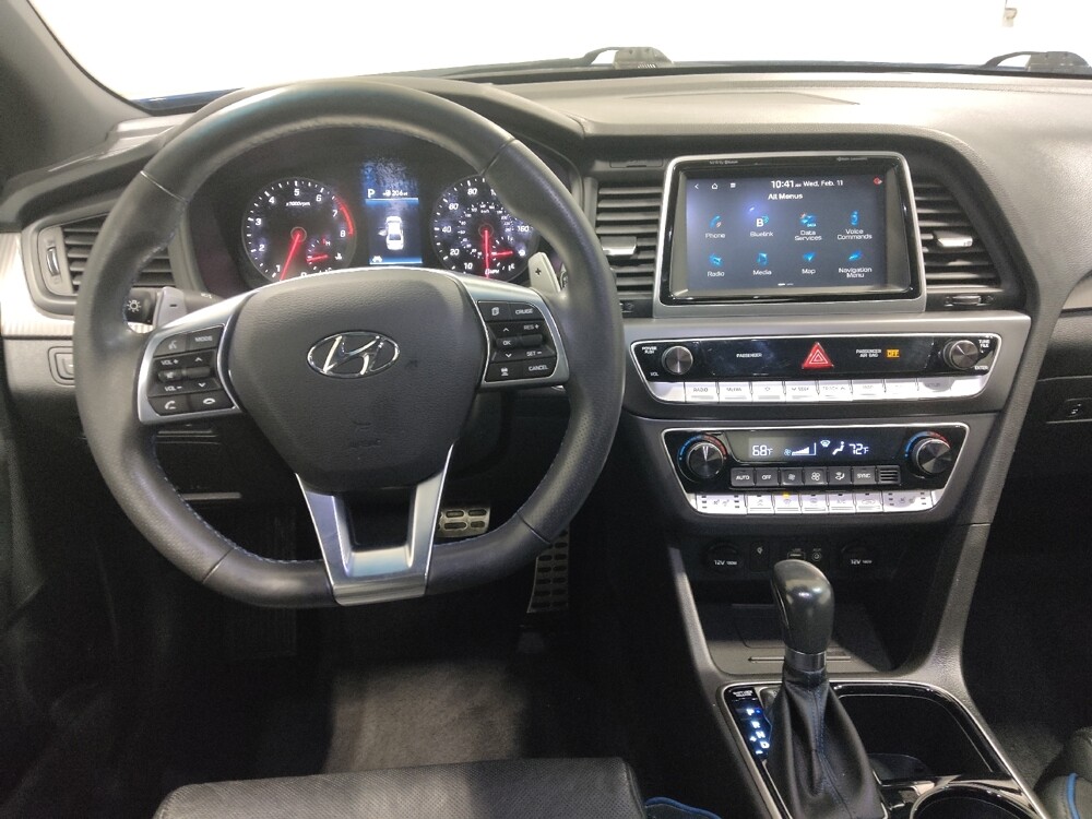 2018 Hyundai Sonata in Columbus, OH 43231 - 18110900 22