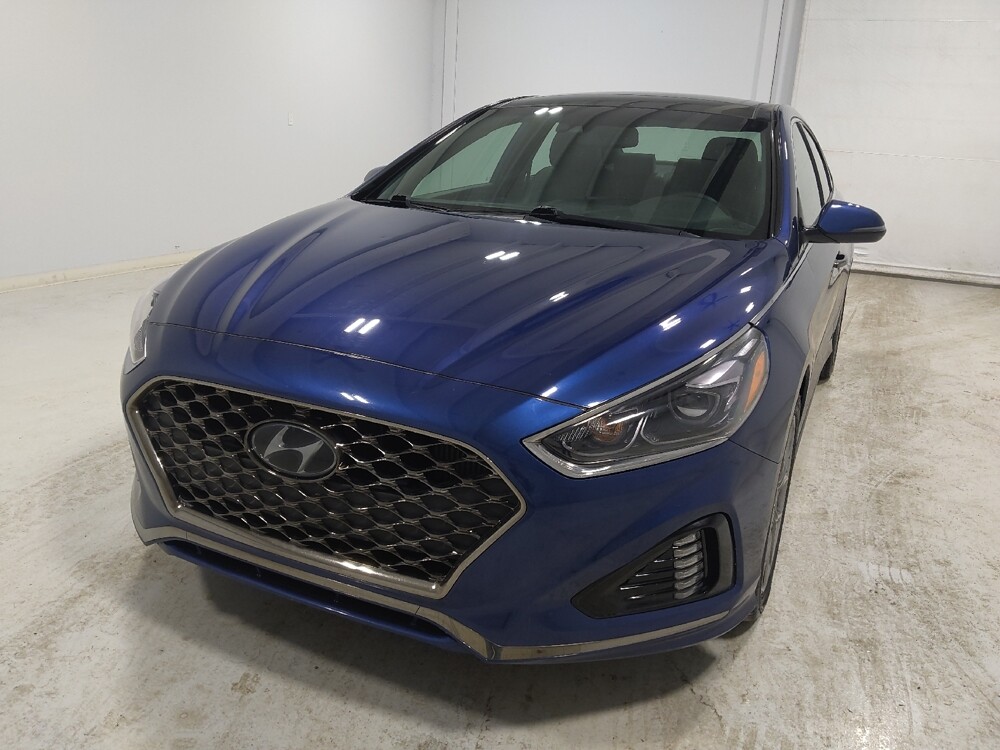 2018 Hyundai Sonata in Columbus, OH 43231 - 18110900 15