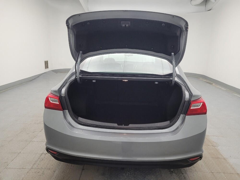 2023 Chevrolet Malibu in Columbus, OH 43231 - 18110901 29