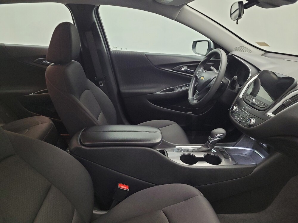 2023 Chevrolet Malibu in Columbus, OH 43231 - 18110901 21