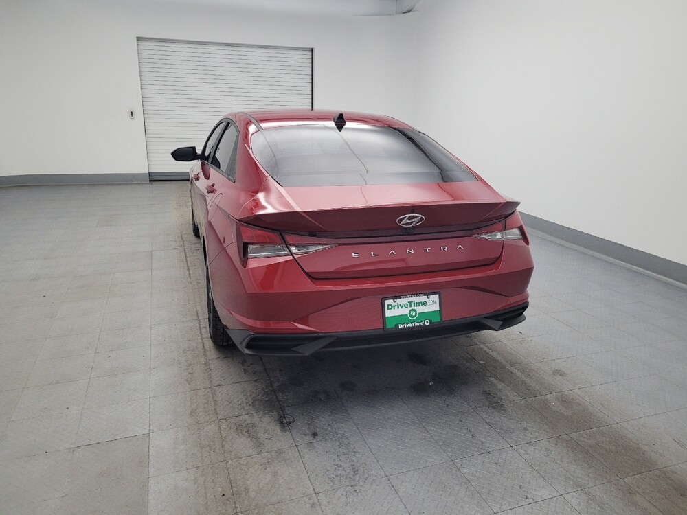 2021 Hyundai Elantra in Columbus, OH 43228 - 18110902 6