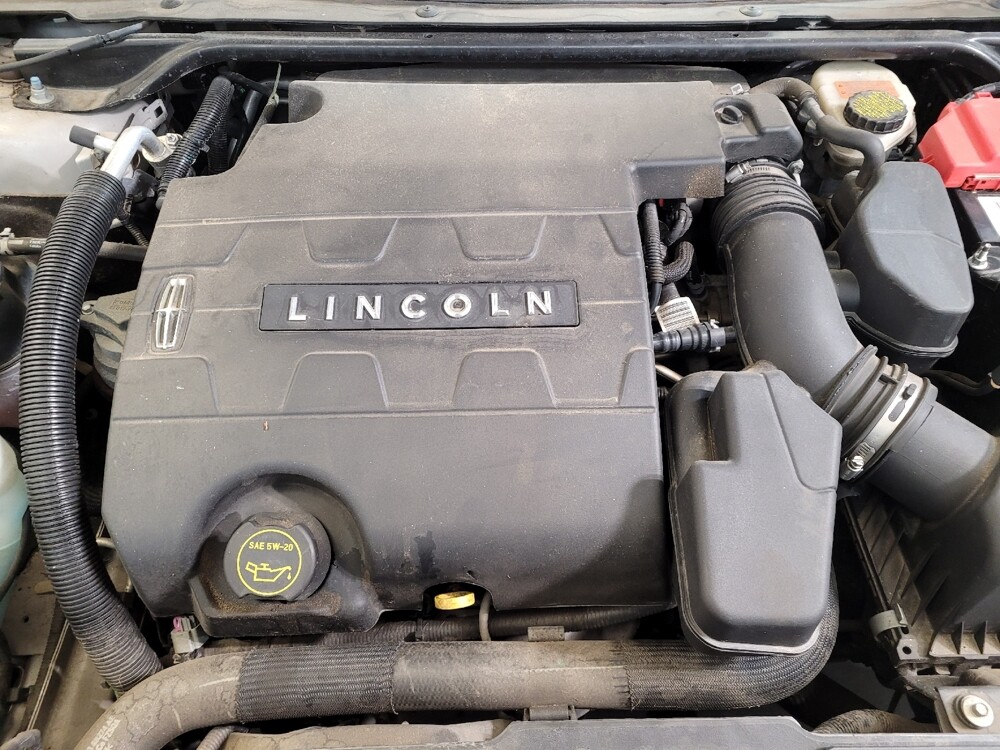 2016 Lincoln MKS in Fairfield, OH 45014 - 18110903 30