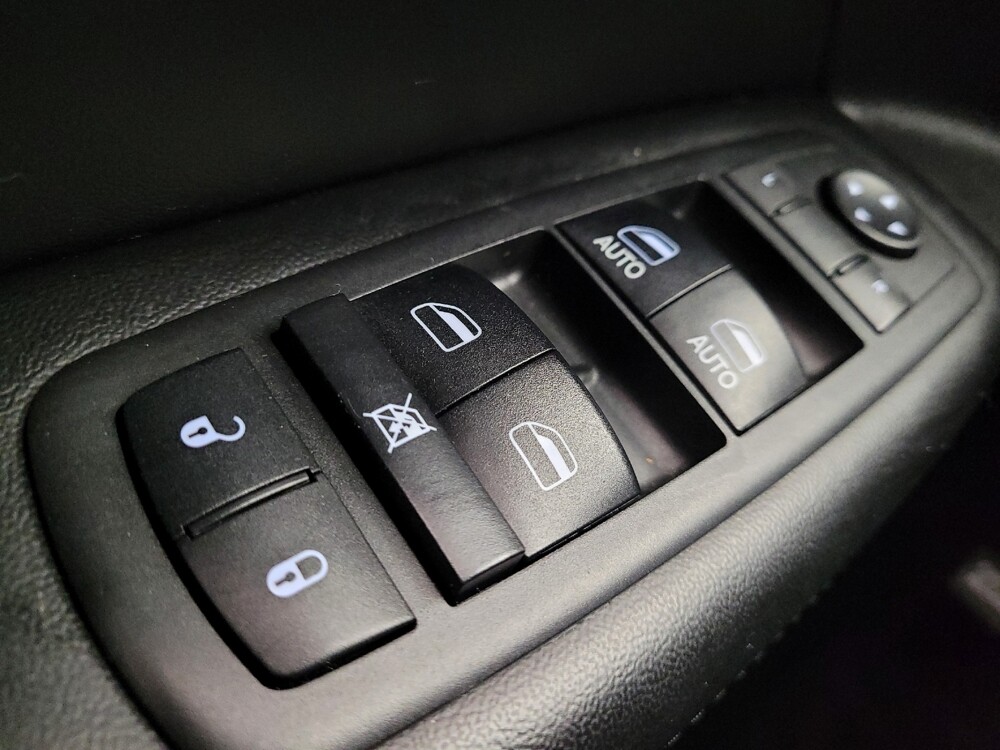 2018 Jeep Grand Cherokee in Columbus, OH 43231 - 18110907 27