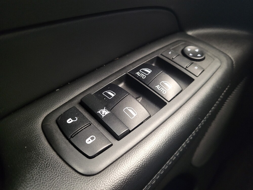 2018 Jeep Grand Cherokee in Columbus, OH 43231 - 18110908 27