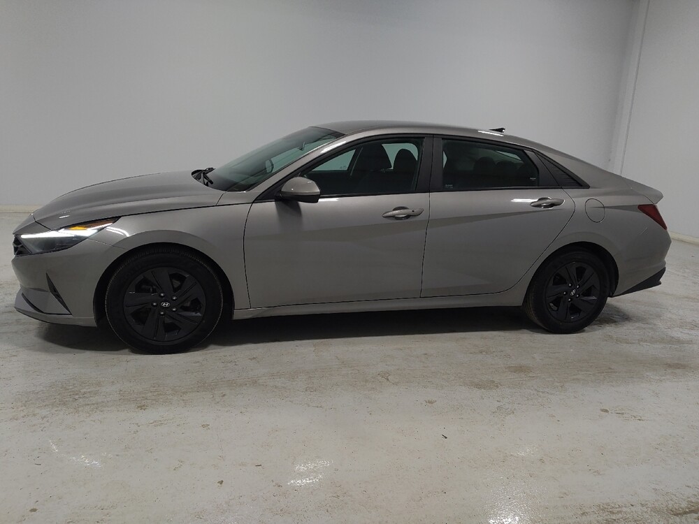 2023 Hyundai Elantra in Columbus, OH 43231 - 18110910 2