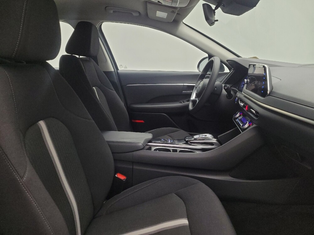 2023 Hyundai Sonata in Columbus, OH 43231 - 18110912 21