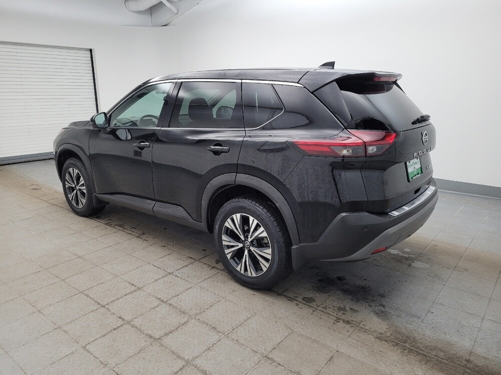 2021 Nissan Rogue in Maple Heights, OH 44137 - 18110914 3