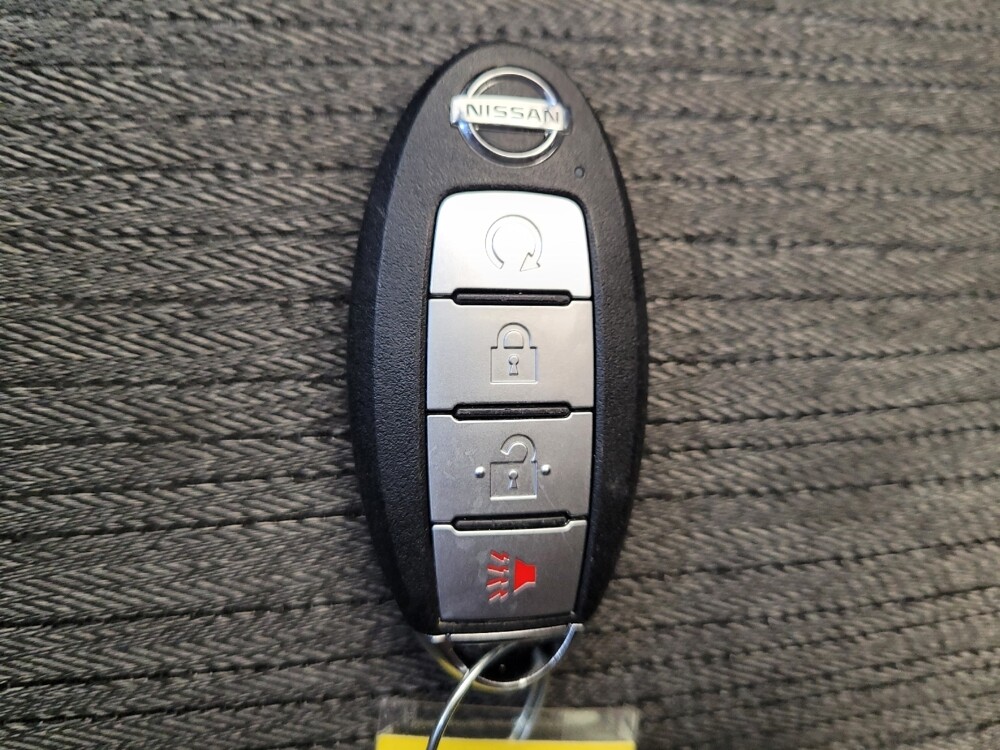 2021 Nissan Rogue in Maple Heights, OH 44137 - 18110914 32