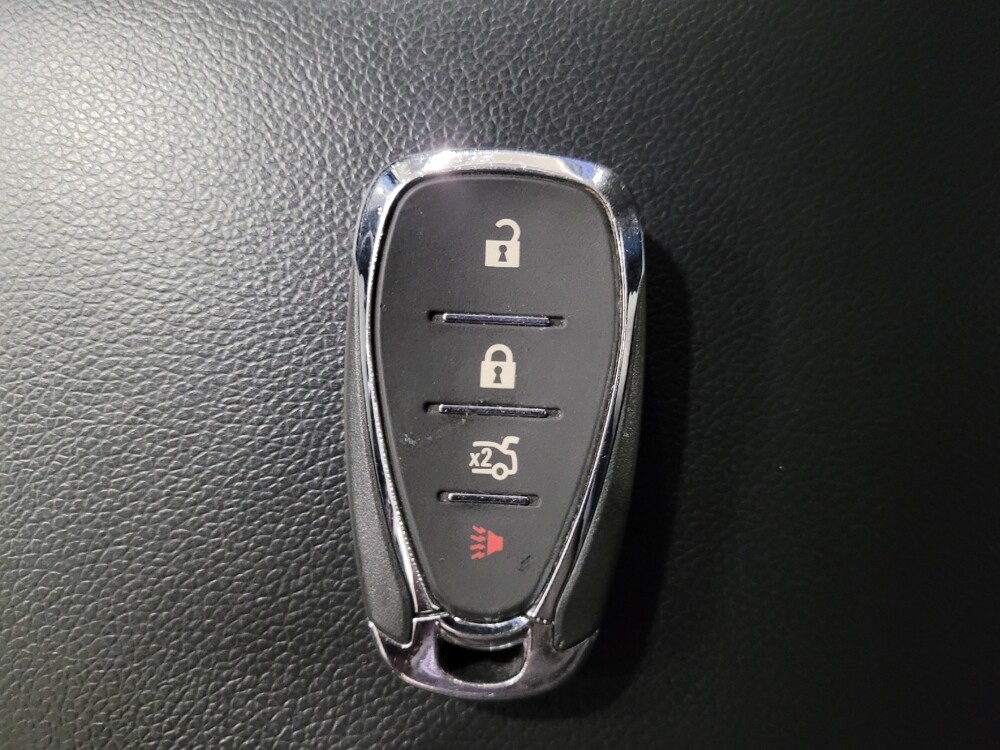 2020 Chevrolet Malibu in Plymouth Meeting, PA 19462 - 18110919 32