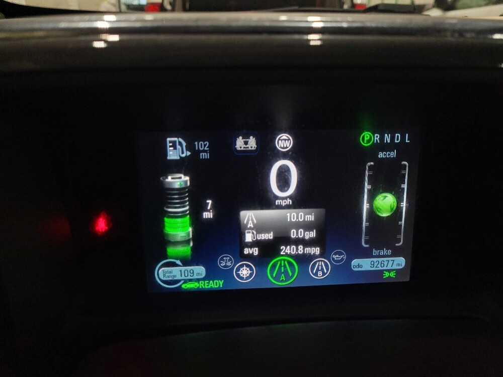 2014 Chevrolet Volt in Plymouth Meeting, PA 19462 - 18110923 23