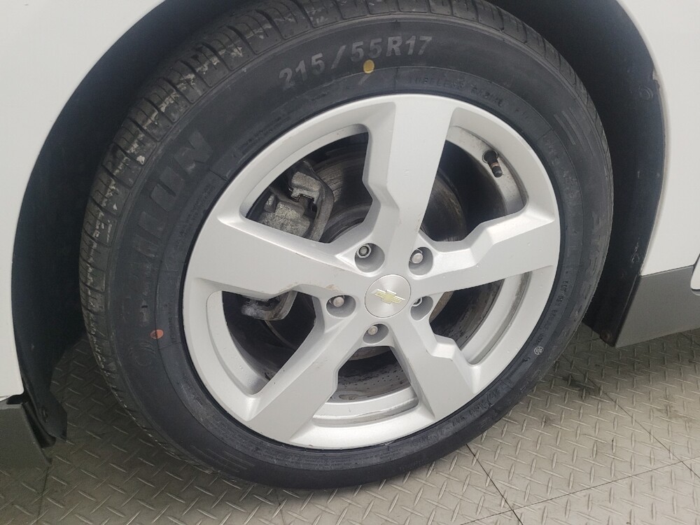 2014 Chevrolet Volt in Plymouth Meeting, PA 19462 - 18110923 31