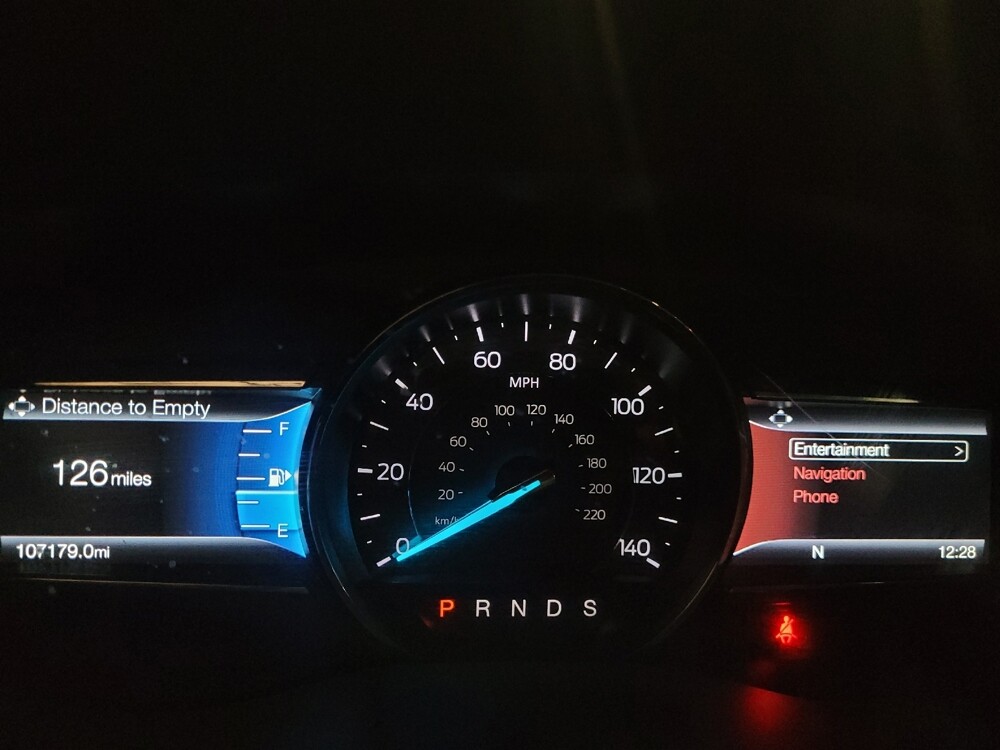 2018 Ford Explorer in Pittsburgh, PA 15237 - 18110926 23