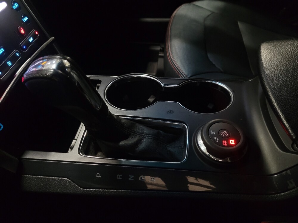 2018 Ford Explorer in Pittsburgh, PA 15237 - 18110926 26