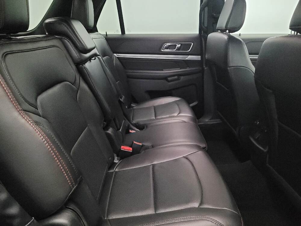 2018 Ford Explorer in Pittsburgh, PA 15237 - 18110926 19