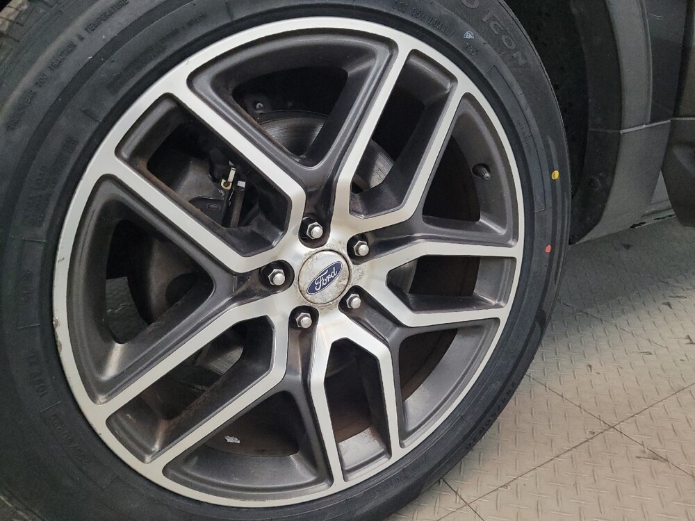 2018 Ford Explorer in Pittsburgh, PA 15237 - 18110926 31