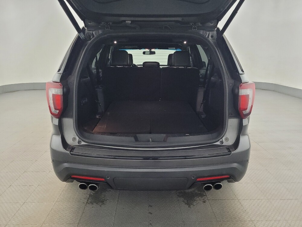2018 Ford Explorer in Pittsburgh, PA 15237 - 18110926 29