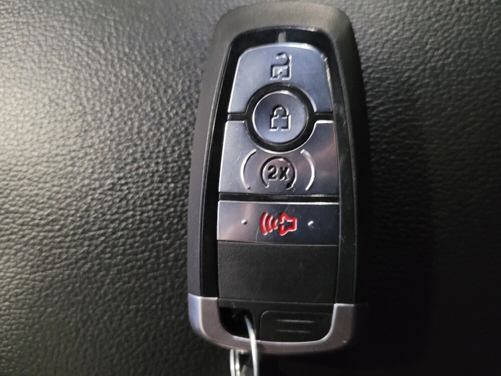 2018 Ford Explorer in Pittsburgh, PA 15237 - 18110926 32