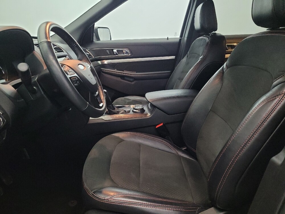 2019 Ford Explorer in Allentown, PA 18103 - 18110929 17