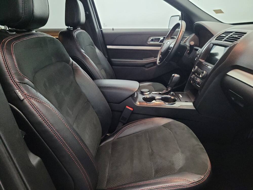 2019 Ford Explorer in Allentown, PA 18103 - 18110929 21