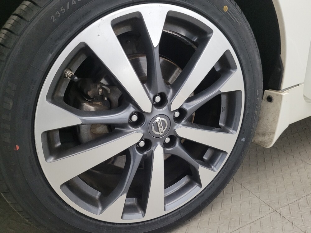 2017 Nissan Altima in Allentown, PA 18103 - 18110930 31